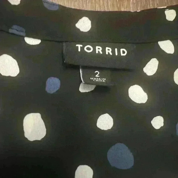 Torrid Cheetah Dot Georgette Zip Front Dolman Blouse Black Blue White Women's 2 - Picture 3 of 5